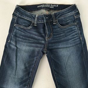 American Eagle stretch jegging. Size 4 short.